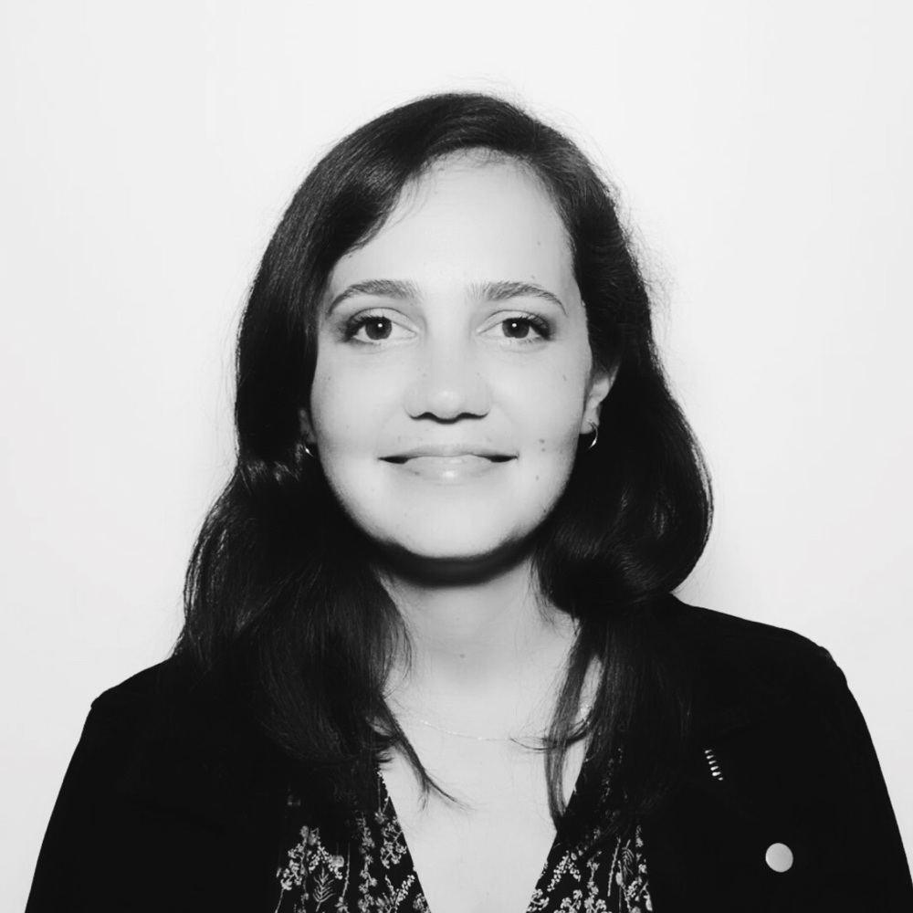 Meet your Posher, Carmela